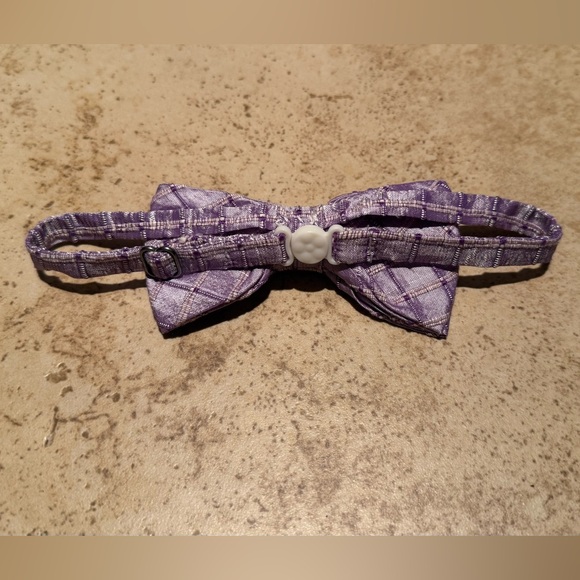 Youth Plaid Pre-tied Bow Tie - Picture 4 of 7
